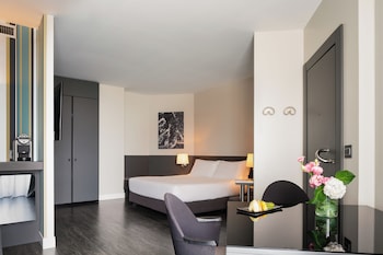 Superior Business Room, 1 Queen Bed