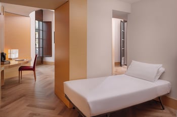 Suite (Double)