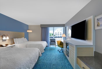 Standard Room, 2 Queen Beds (No View)