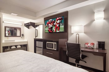 Superior Room, 1 King Bed (Smoke Free)