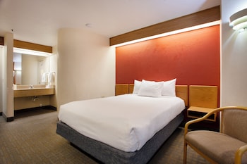 One Queen Bed, Non-Smoking