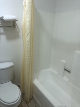 Queen Room with 3 Queen Beds