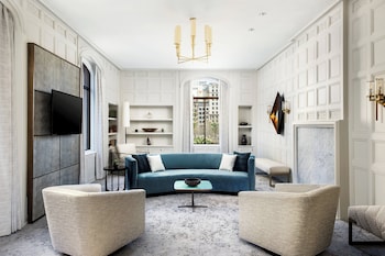 Suite, 2 Bedrooms (View)
