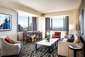 Executive Suite, 1 Bedroom (View)