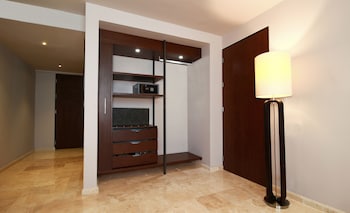 Room, 1 King Bed