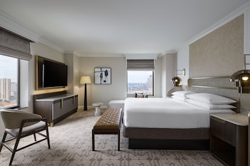Presidential Suite, 1 King Bed with Sofa bed, Non Smoking