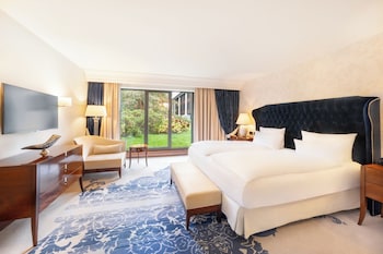 Suite, 1 King Bed