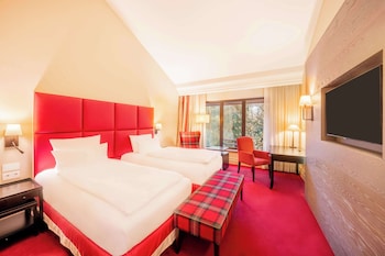 Family Room, 1 King Bed, Connecting Rooms