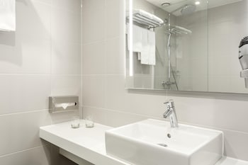 Standard Room, City View