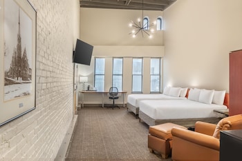 Superior Room, 2 Queen Beds (Preferred Loft Two Queens)