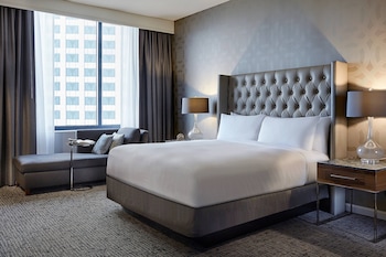 Suite, 1 Bedroom, City View