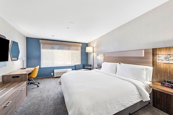 Suite, 1 King Bed, Kitchenette