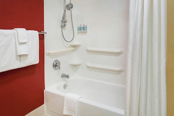 Room, 1 King Bed with Sofa bed (Mobility/Hearing Accessible, Tub)