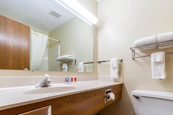 Standard Room, 2 Queen Beds, Non Smoking