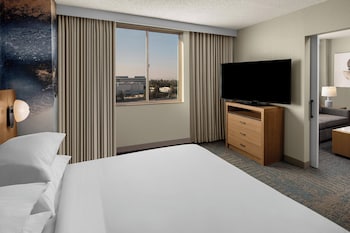Deluxe Suite, 1 Bedroom, Tower, Low Floor