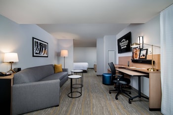 Studio Suite, 1 King Bed with Sofa bed