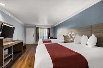 Standard Room, 2 Double Beds, Accessible, Non Smoking