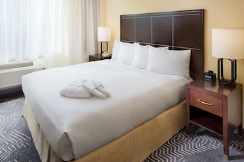 Suite, One King Bed, Non-Smoking