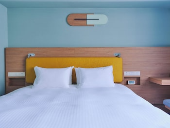Premium Floor Double Non-Smoking