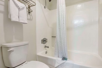Standard Room, 2 Queen Beds, Non Smoking, Microwave