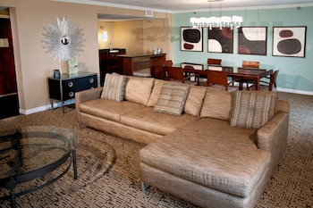 Suite, 1 King Bed (Parlor)