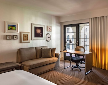 Room, 1 King Bed (Allergen Friendly Feather Free)