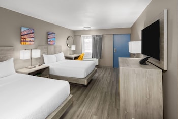 Room, 2 Double Beds, Non Smoking
