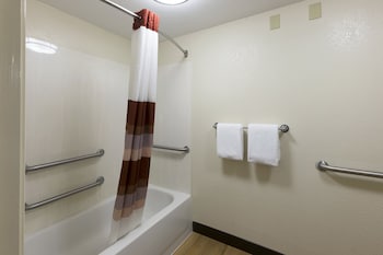 Superior Room, 1 King Bed, Accessible (Smoke Free)