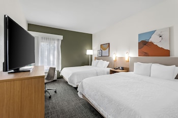 Room, 2 Queen Beds (Hearing)