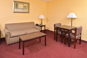 Suite, 1 King Bed, Non Smoking