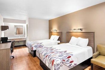 Deluxe Room, 2 Double Beds (Smoke Free)