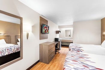 Deluxe Room, 2 Double Beds (Smoke Free)
