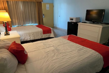 Room, 2 Queen Beds