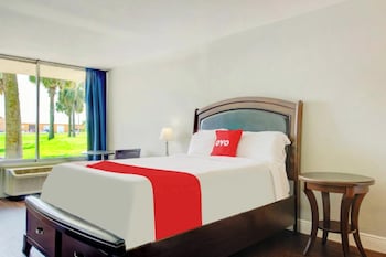 Deluxe Room, 1 Queen Bed