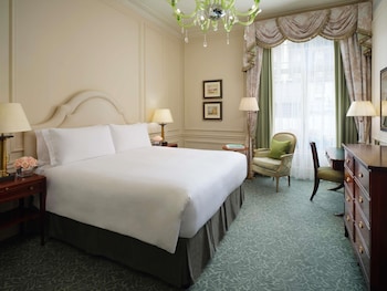 Deluxe Room, 1 King Bed (Heritage)