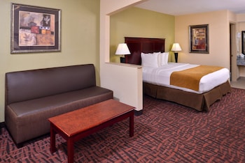 Standard Room, 1 King Bed, Accessible, Bathtub
