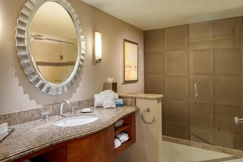 Junior Suite, 1 King Bed