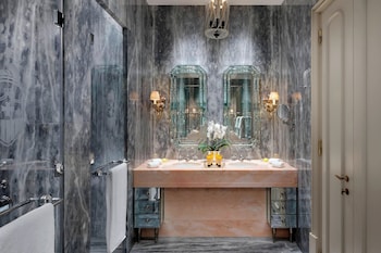 Royal Suite