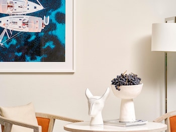 Signature sea view, Two double beds