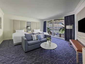 Family Suite, 2 Double Beds, Terrace, Garden View (45sm)