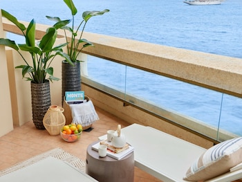 Signature sea view, Two double beds