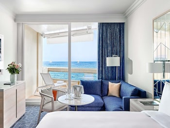 Signature sea view, One kingsize bed