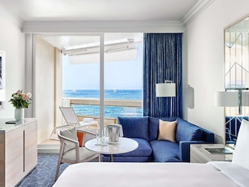 Signature Room, 1 King Bed, Terrace, Sea View (35sm-Pet friendly)