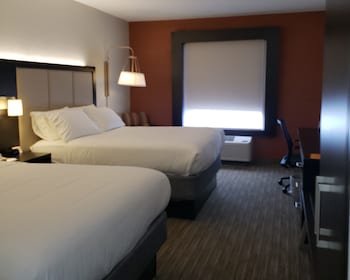 Standard Room, 2 Queen Beds