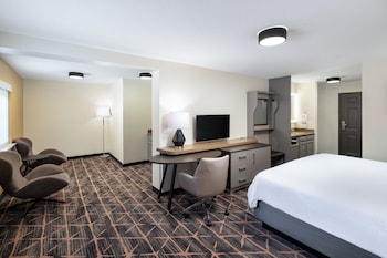 Premium Room, 1 King Bed