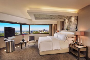 Sandton Sun Presidential Suite