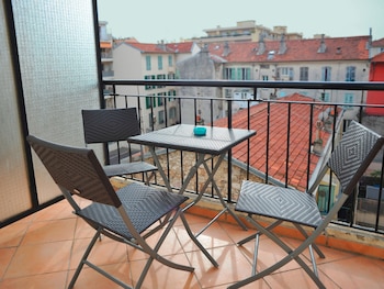 Double Room, Balcony