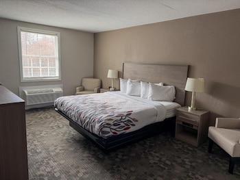 Deluxe Room, 1 King Bed