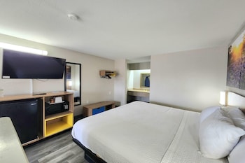 Room, 1 King Bed, Accessible