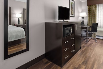 Room, 2 Queen Beds, Non Smoking